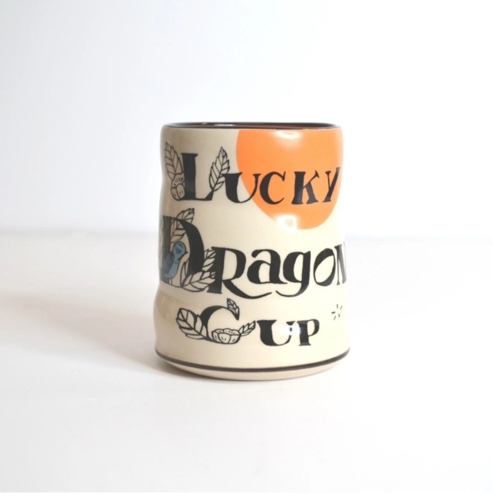 NWOT The Bowl Maker Lucky Cup Dragon - 16 oz - MSRP $35
